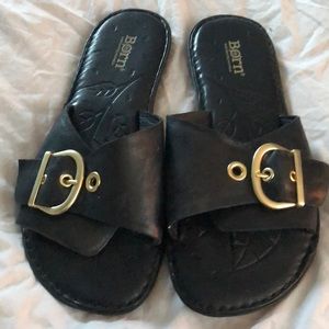 Born Black Leather Slip Ons size 8B Like New